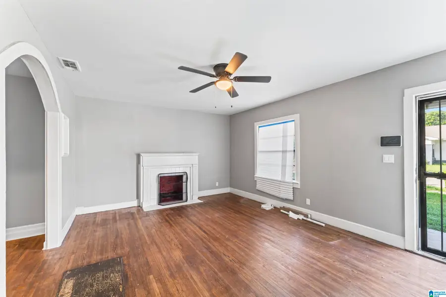 4645 AVENUE U, Birmingham, AL 35208 - #3