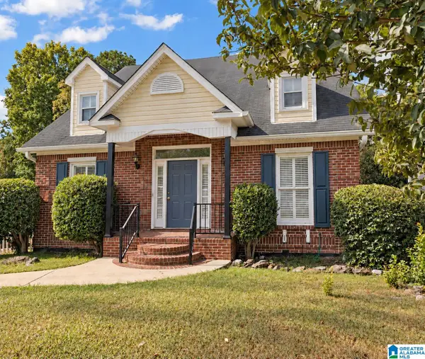 515 MEADOW RIDGE CIRCLE, Birmingham, AL 35242