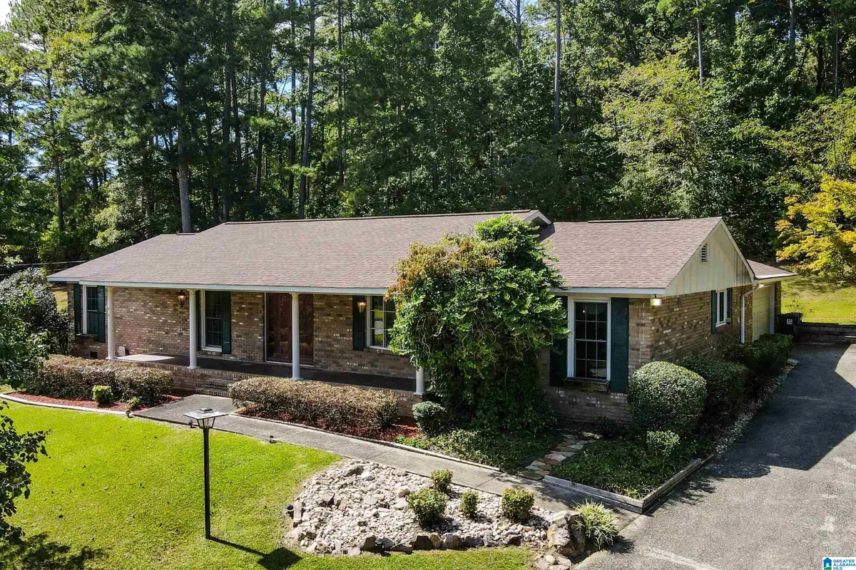 1512 LAKESHORE DRIVE, Anniston, AL 36207 - #1