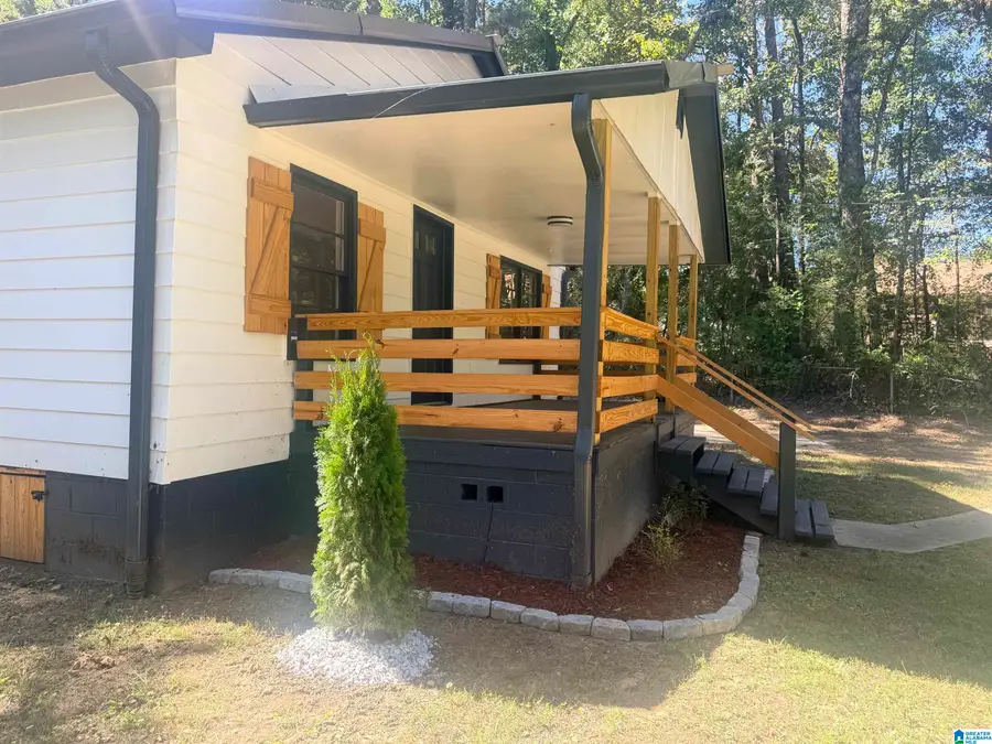 1220 MCCRAVY LANE, Mount Olive, AL 35117 - #3