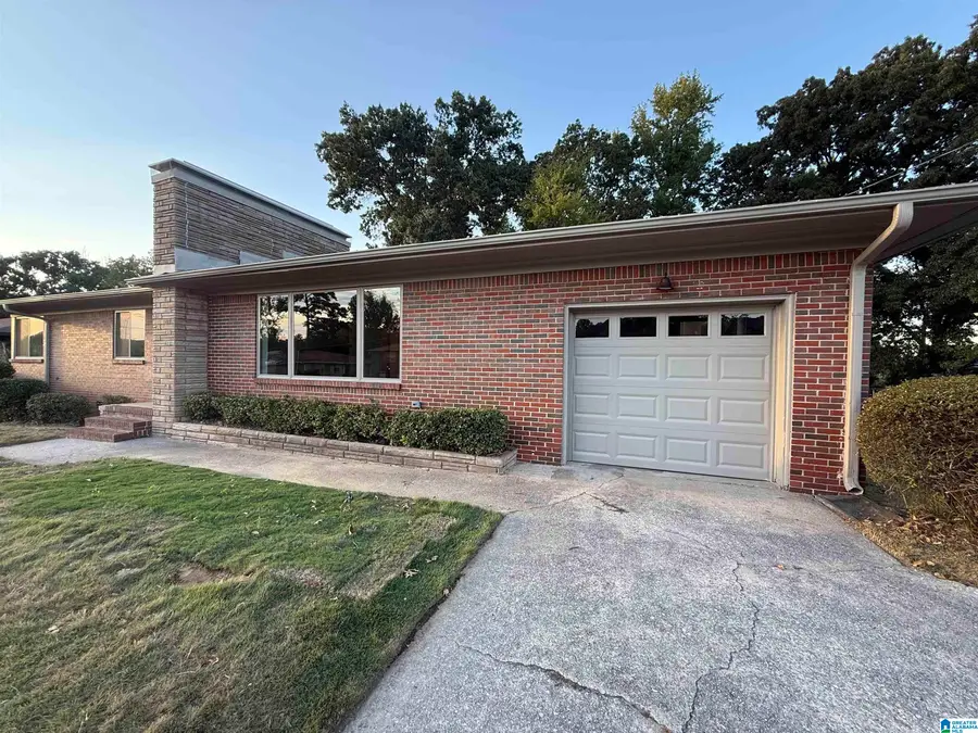 10 SW GREEN SPRINGS AVENUE, Birmingham, AL 35211 - #2