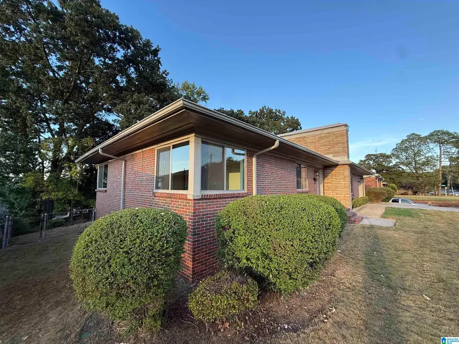 10 SW GREEN SPRINGS AVENUE, Birmingham, AL 35211 - #3