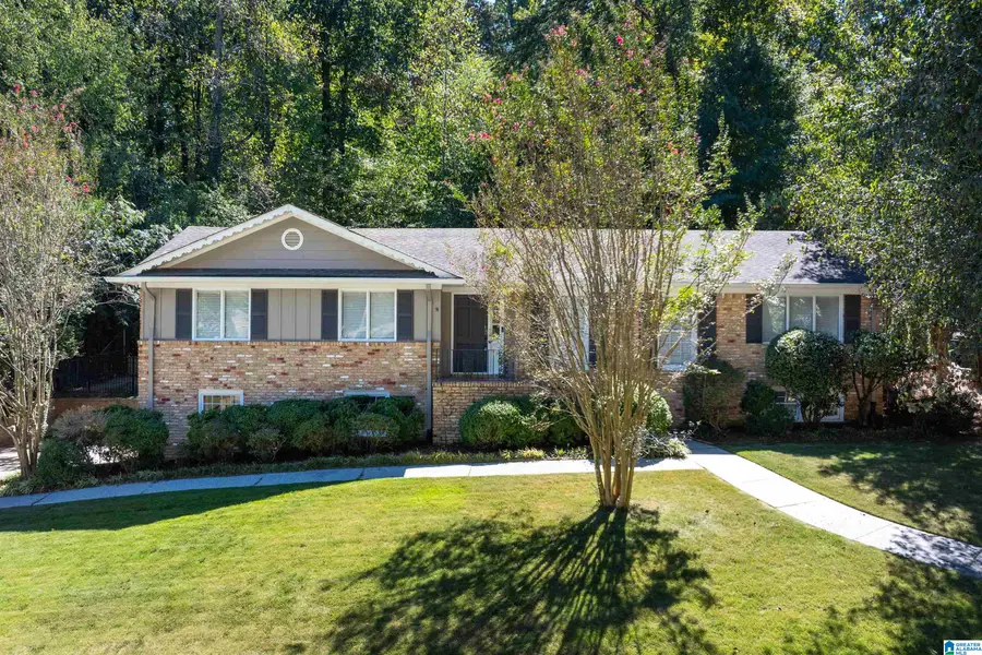 2217 GARLAND DRIVE, Vestavia Hills, AL 35216 - #2