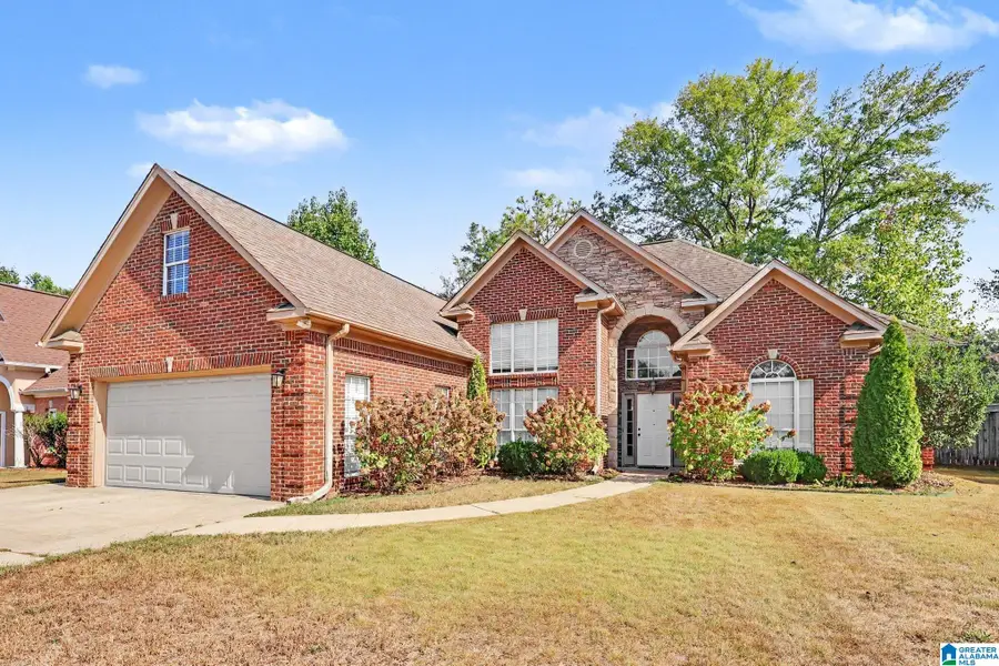 8233 WYNWOOD DRIVE, Helena, AL 35080 - #2