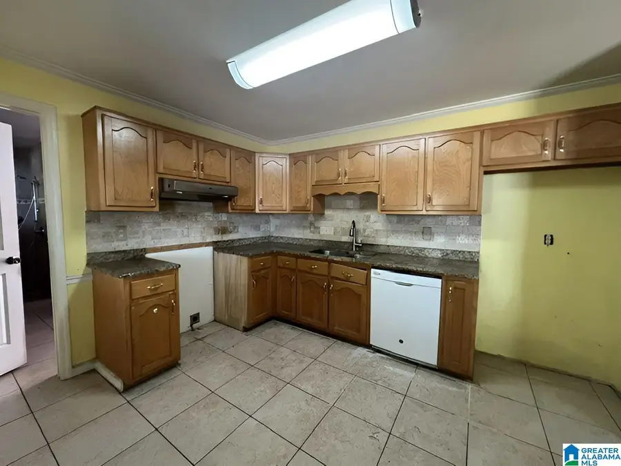 170 SCURLOCK STREET, Sumiton, AL 35148 - #2
