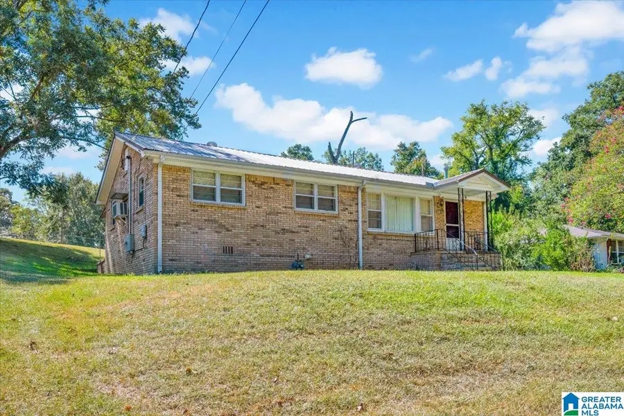 401 10TH AVENUE, Midfield, AL 35228 - #3