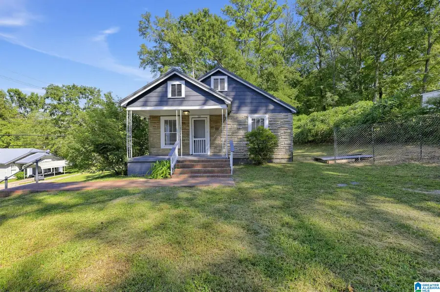 509 COBB AVENUE, Weaver, AL 36277 - #2