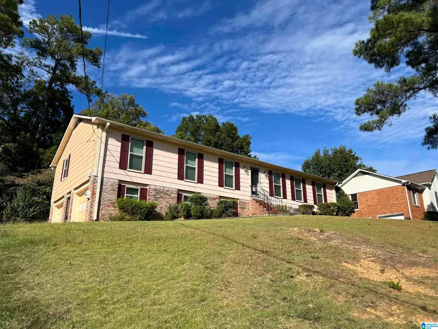 928 18TH AVENUE, Birmingham, AL 35215 - #3