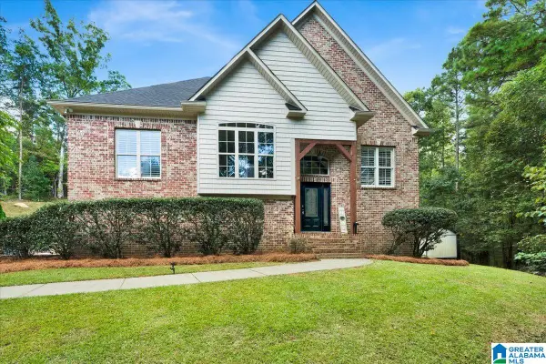 1058 LONG BRANCH PARKWAY, Calera, AL 35040