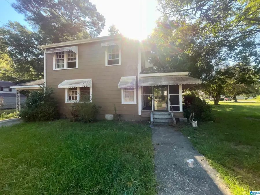 1302 STROUD AVENUE, Gadsden, AL 35903 - #2
