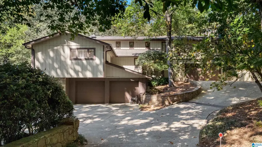 3986 SPRING VALLEY ROAD, Mountain Brook, AL 35223 - #2