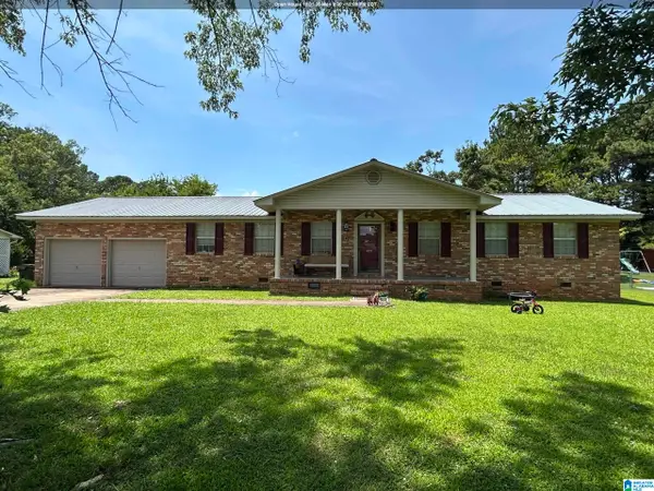 402 HIGHLAND AVENUE, Scottsboro, AL 35769