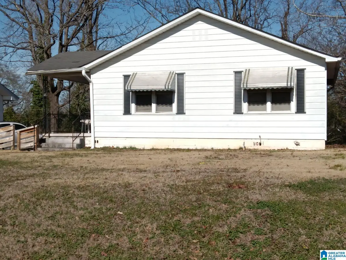 423 11TH STREET S, Bessemer, AL 35020 - #1