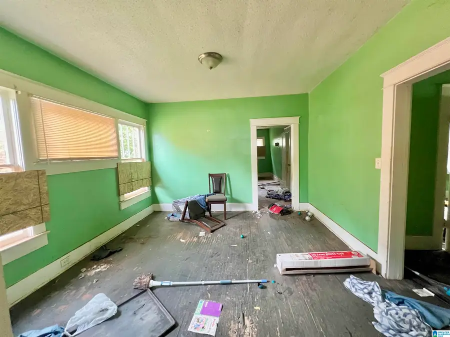1209 15TH WAY SW, Birmingham, AL 35211 - #3