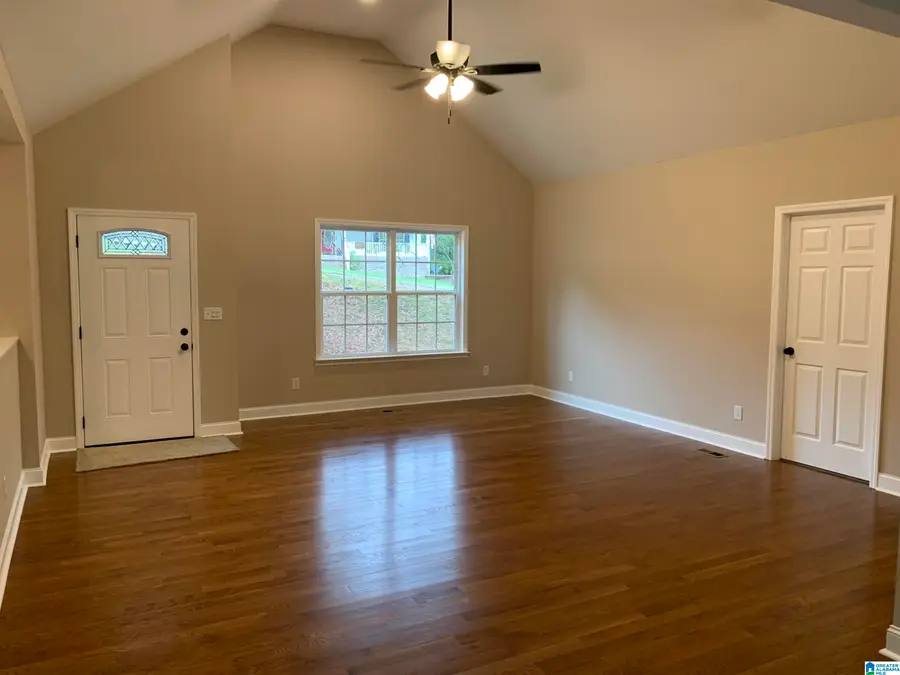 801 LAKESHORE CIRCLE, Warrior, AL 35180 - #2