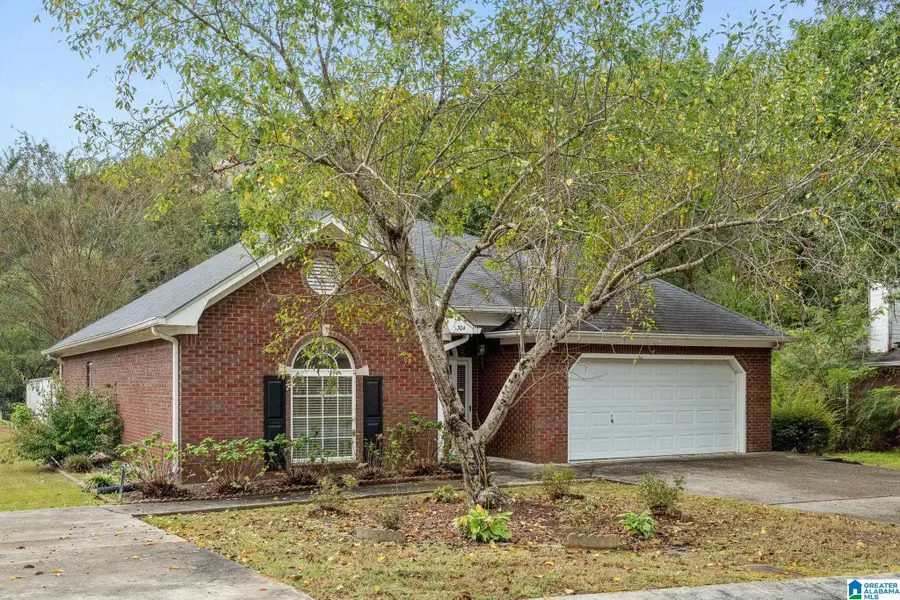304 CREEKSIDE LANE, Gardendale, AL 35071 - #2