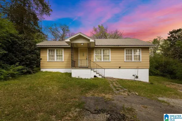 304 23RD AVENUE, Center point, AL 35215