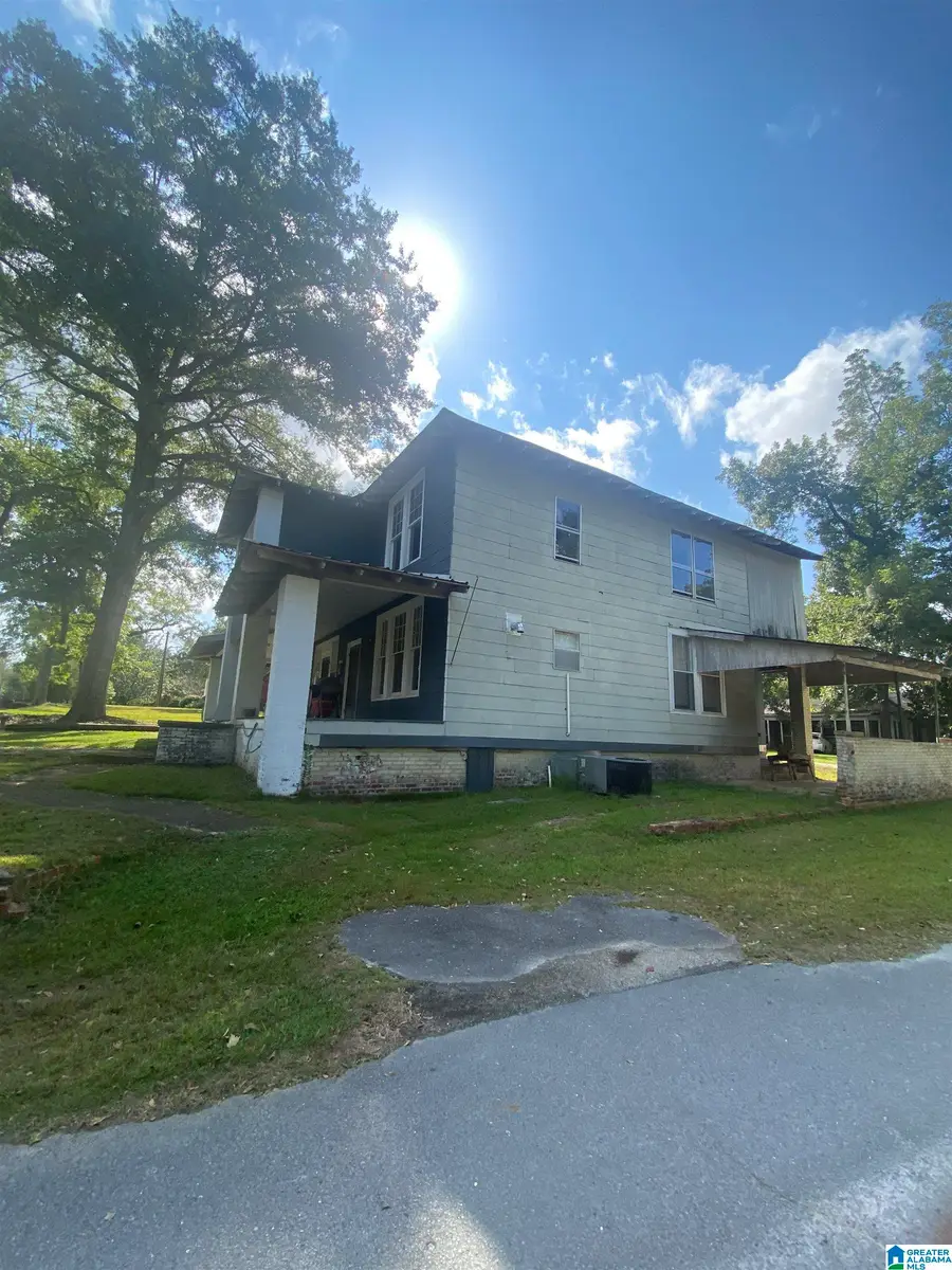 1422 WALNUT STREET, Centreville, AL 35042 - #3