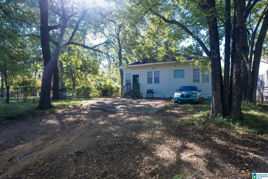 4012 39TH COURT, Birmingham, AL 35217 - #3