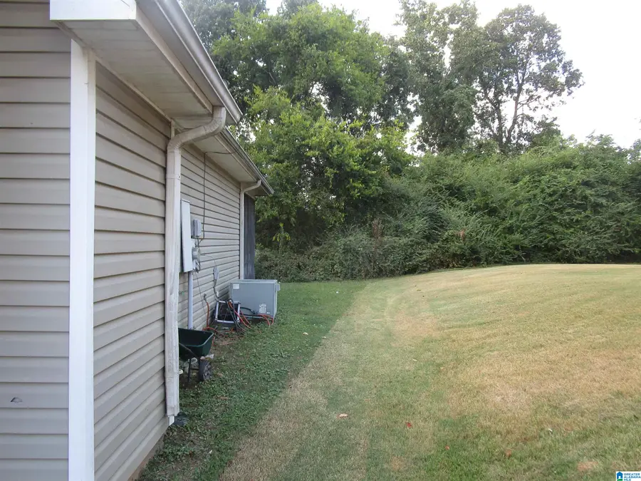 5112 CANTEBURY COURT, Center Point, AL 35215 - #2