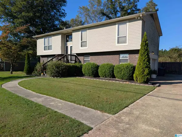 665 MCCLAIN ROAD, Hueytown, AL 35023