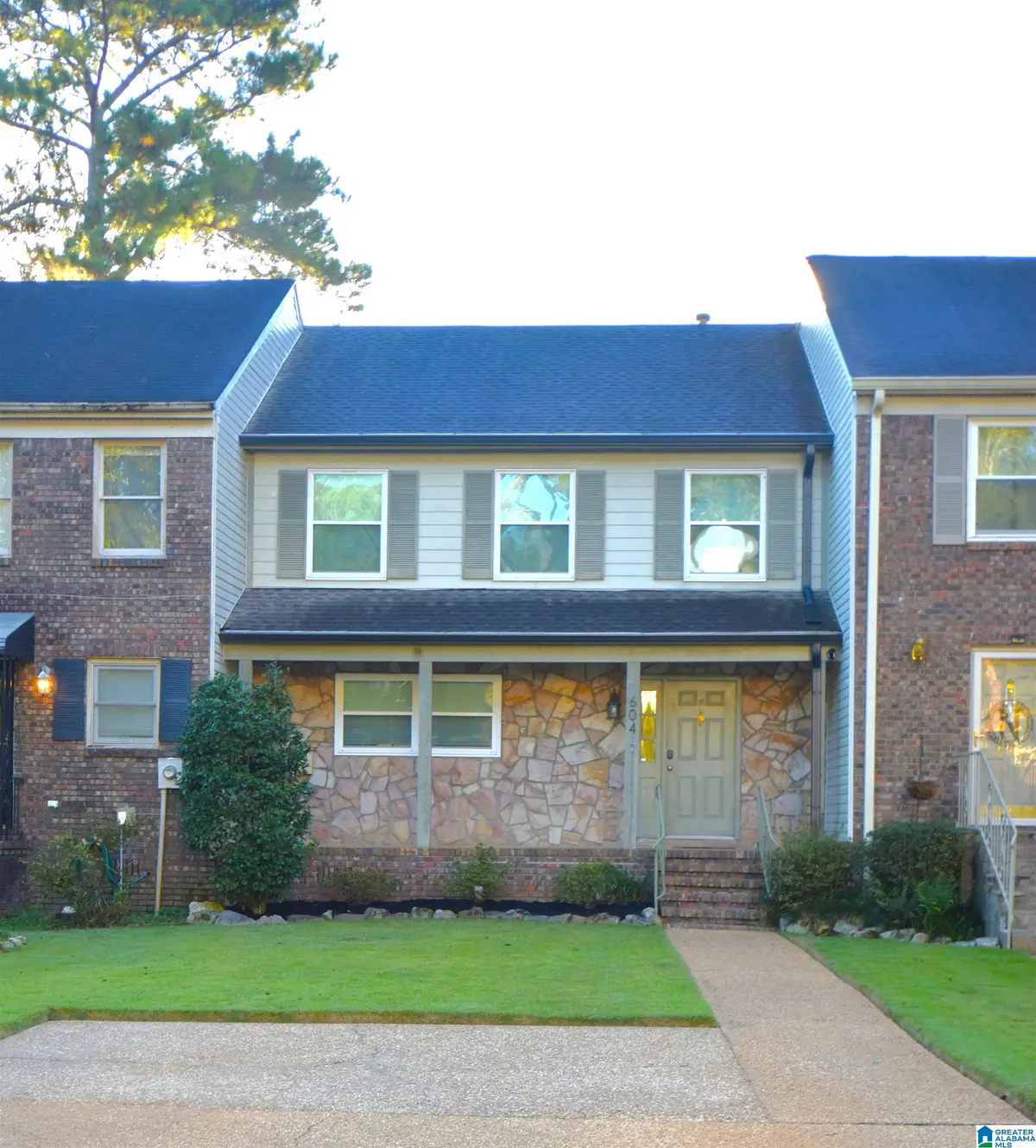 604 OLD ROCKY RIDGE LANE, Vestavia Hills, AL 35216 - #1