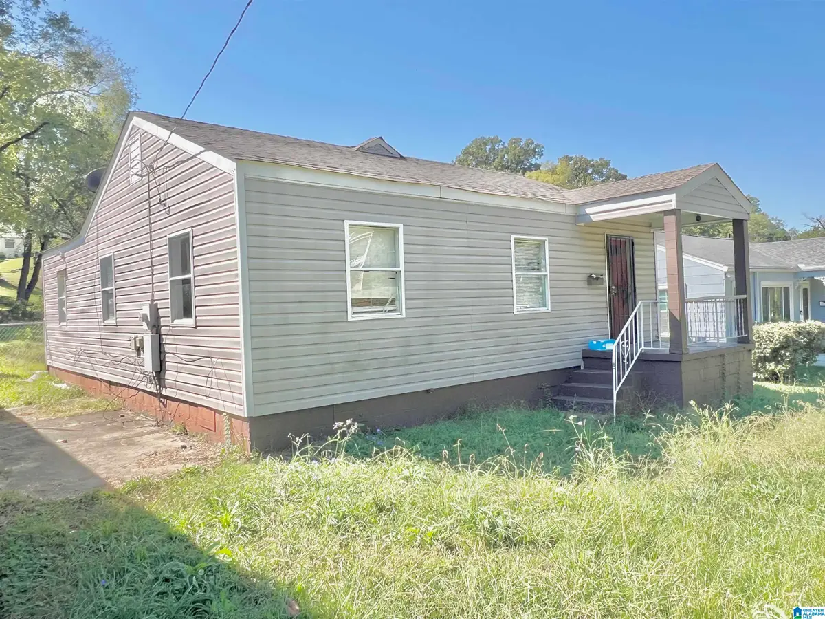 1605 8TH COURT W, Birmingham, AL 35208 - #1
