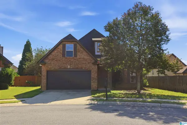 2304 DUNBAR CIRCLE, Moody, AL 35004