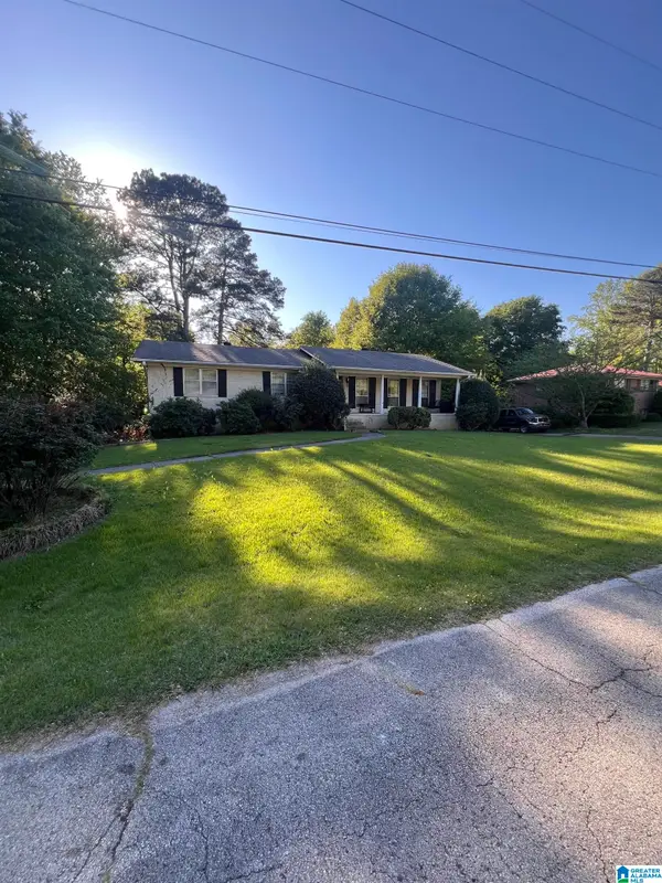 3325 WENTWOOD CIRCLE, Adamsville, AL 35005