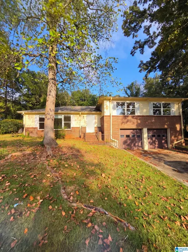 2349 3RD PLACE NW, Center point, AL 35215