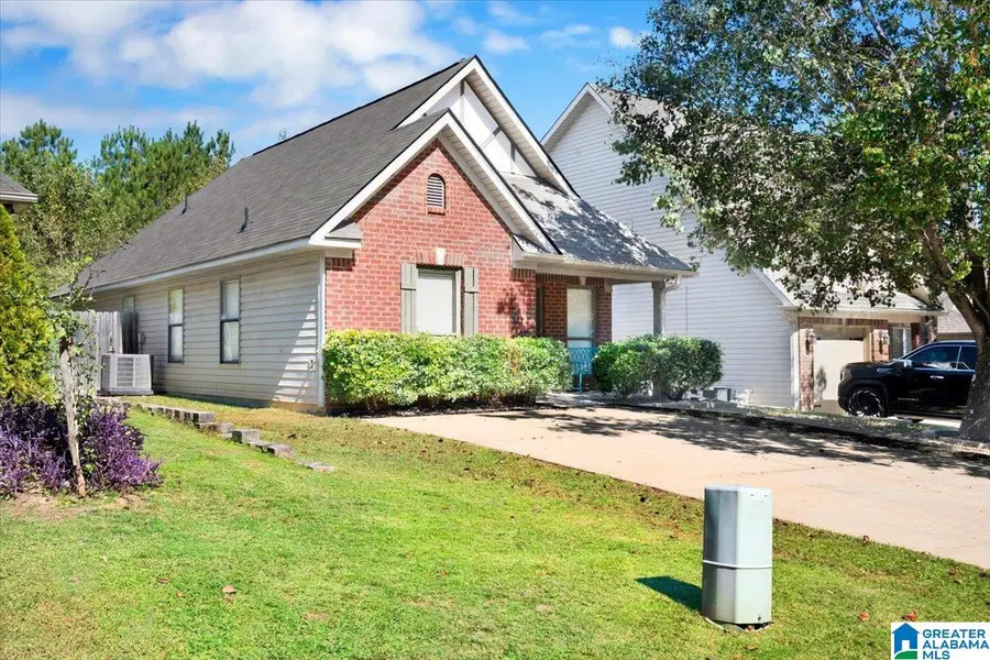 3166 PINECREEK LOOP, Bessemer, AL 35022 - #2