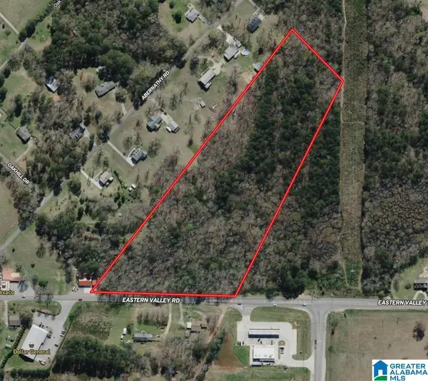 5600 EASTERN VALLEY ROAD, Mccalla, AL 35111