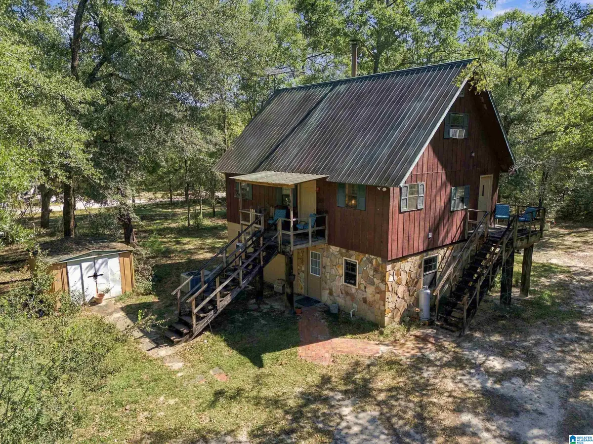 725 E JP JONES STREET, Geneva, AL 36340 - #1