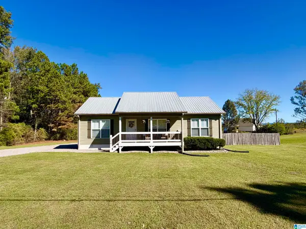 929 HOLT CIRCLE, Hayden, AL 35079