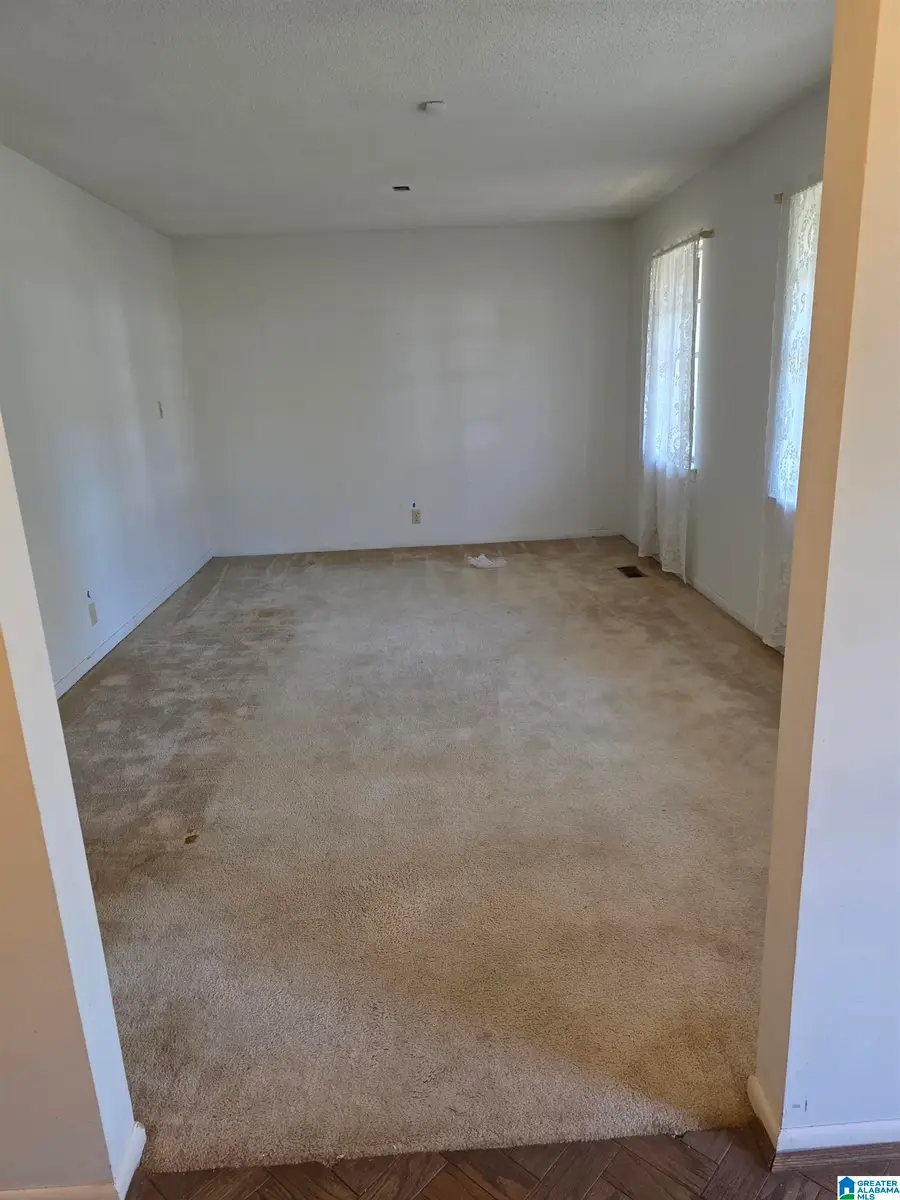 237 MABELON COURT, Hueytown, AL 35023 - #3
