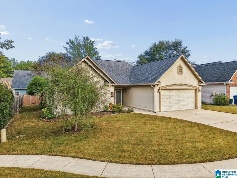 928 JACKSON CIRCLE, Helena, AL 35080 - #2