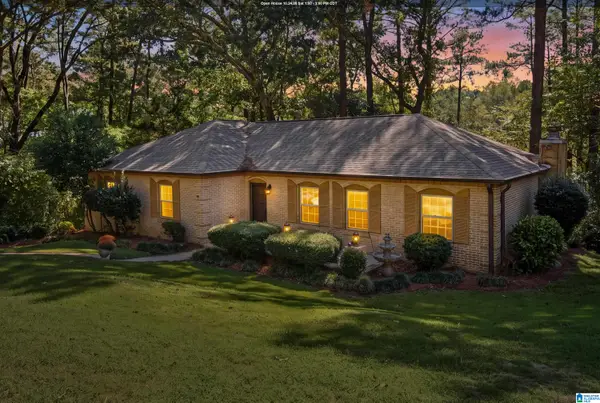 2454 GAWAIN DRIVE, Hoover, AL 35226