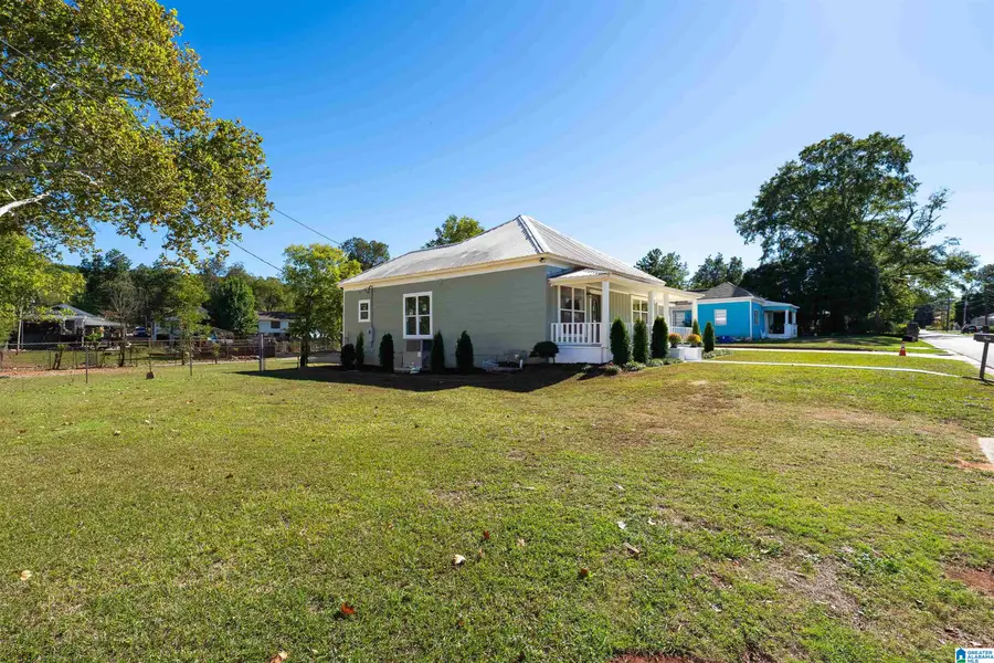 925 DARTMOUTH COURT, Bessemer, AL 35020 - #3