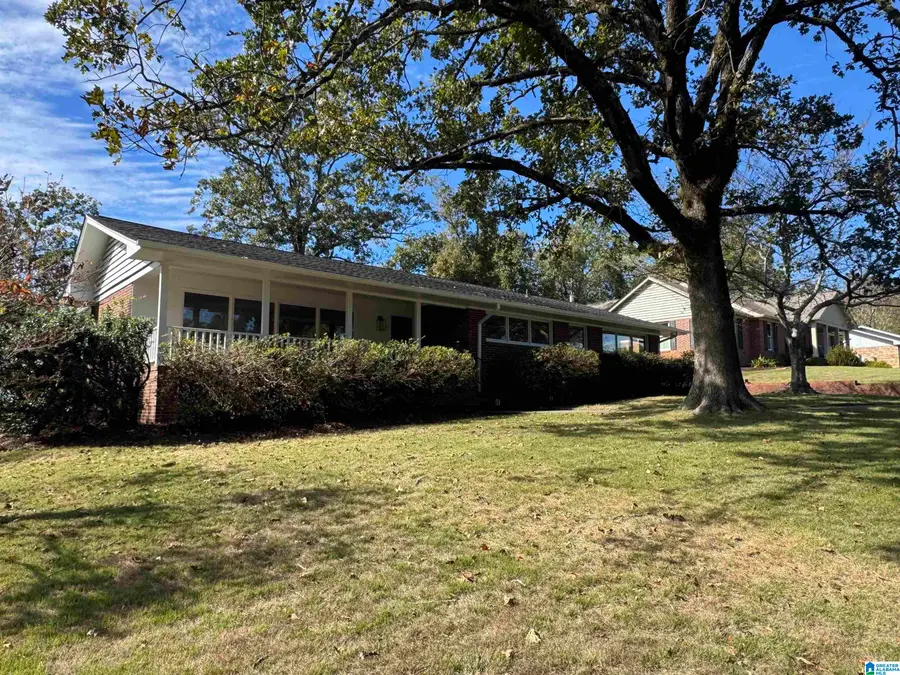 2624 WILLOW BROOK LANE, Vestavia Hills, AL 35226 - #3