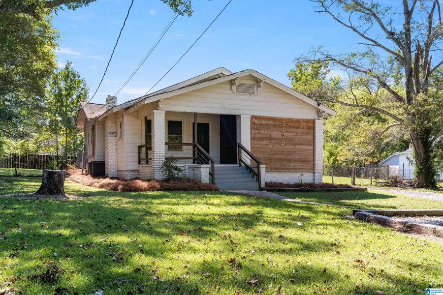 3175 ALLISON BONNETT MEMORIAL DRIVE, Hueytown, AL 35023 - #2