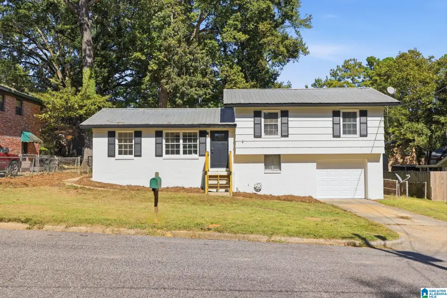 225 BERKSHIRE DRIVE, Irondale, AL 35210 - #2