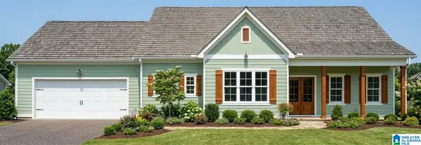 100 ROYAL GALA DRIVE, Helena, AL 35022