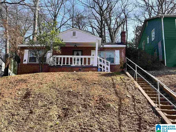 2633 20TH STREET W, Birmingham, AL 35208