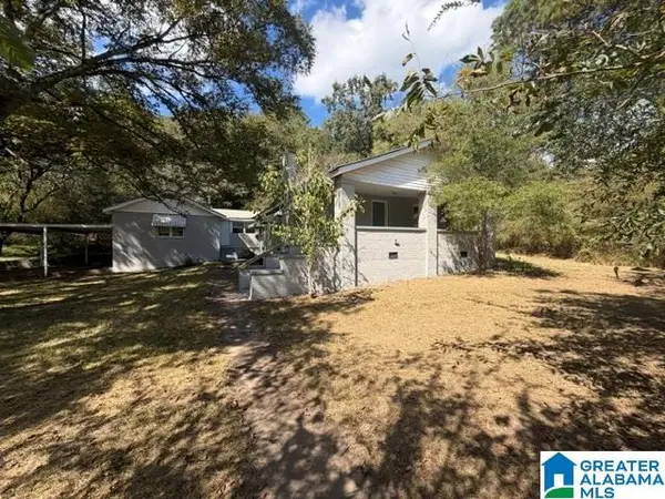 1104 HEFLIN AVENUE W, Birmingham, AL 35214