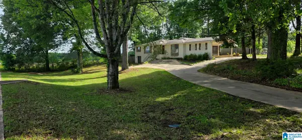 2220 HEADRICK ROAD, Bessemer, AL 35022