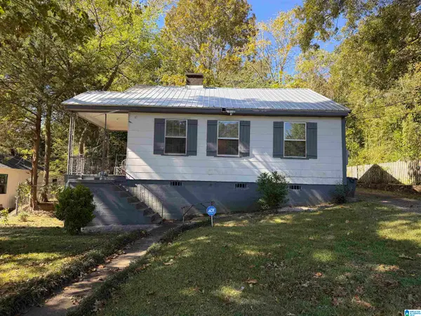 1114 MAPLEWOOD PLACE, Anniston, AL 36207