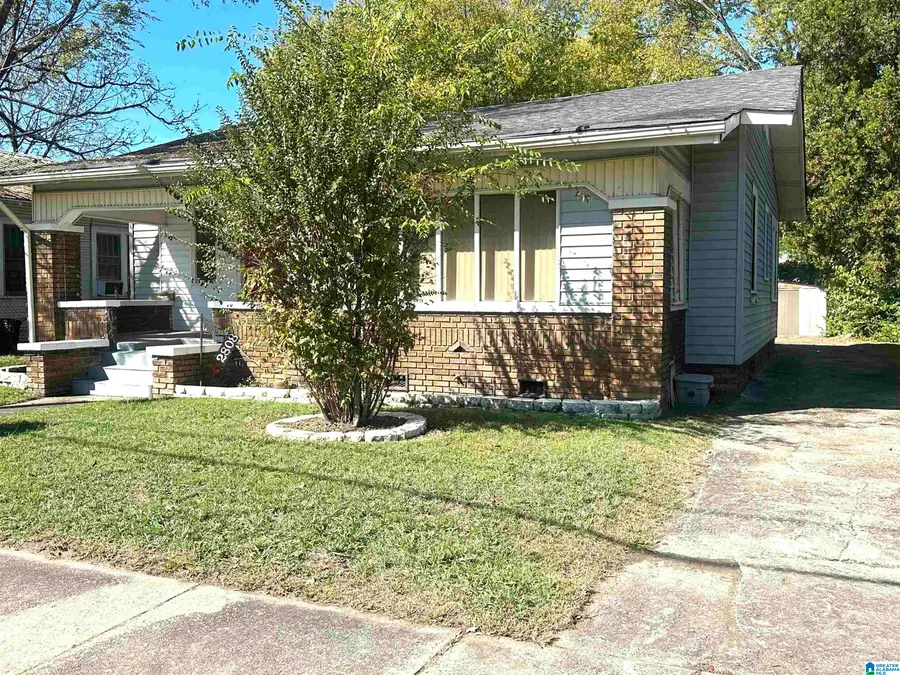 2808 AVENUE I, Birmingham, AL 35218 - #2