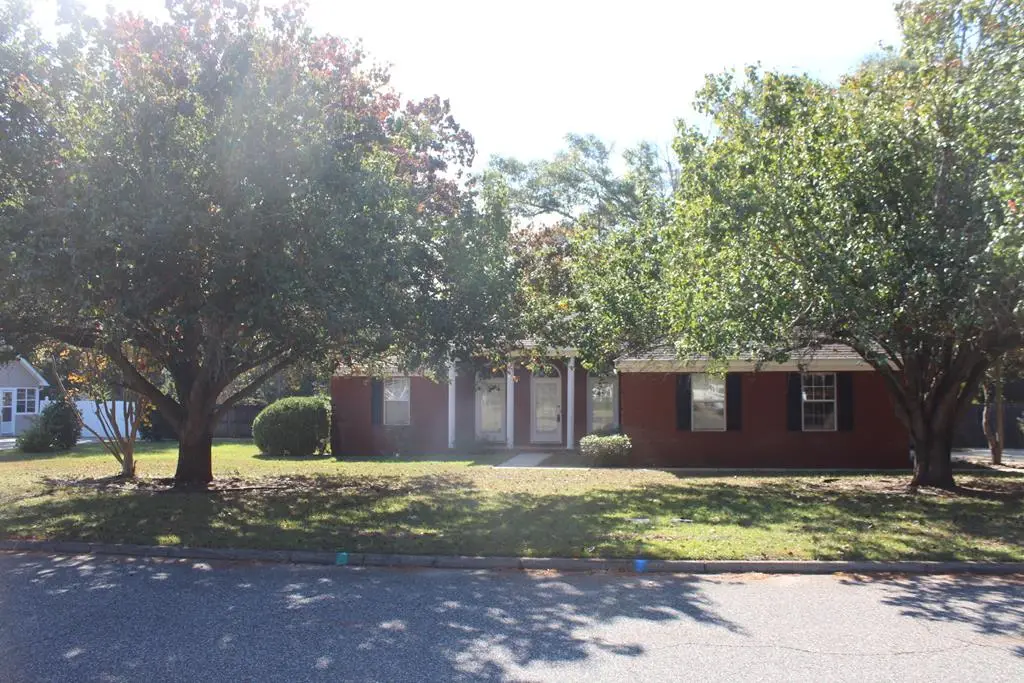901 Woodleigh Dr, Dothan, AL 36305 - Image #1