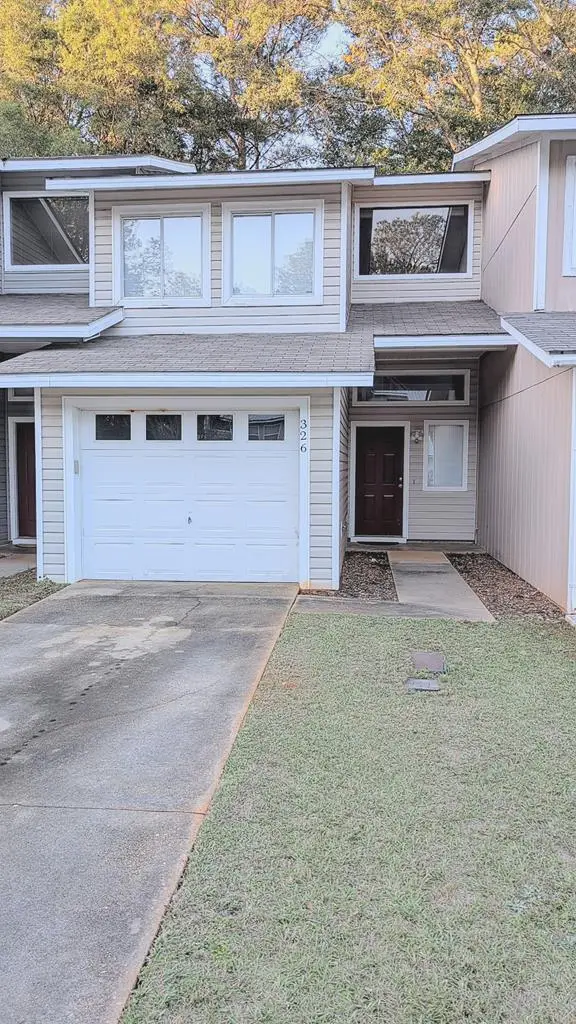 326 Candlebrook Dr, Enterprise, AL 36330 - Image #1