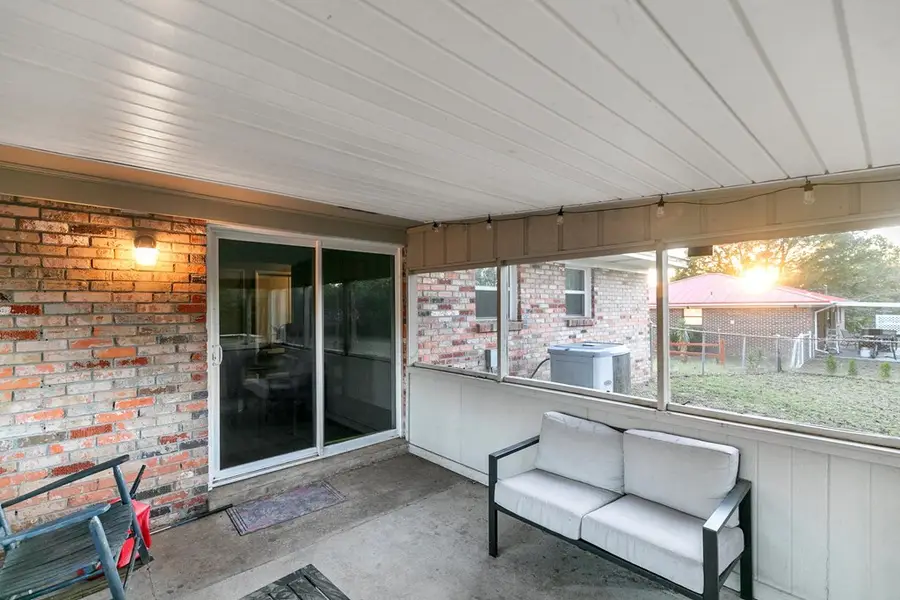 162 Alberta Dr, Ozark, AL 36360 - Image #3